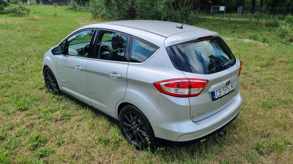 Ford CMAX Hybrid Titanium 2017 benzyna