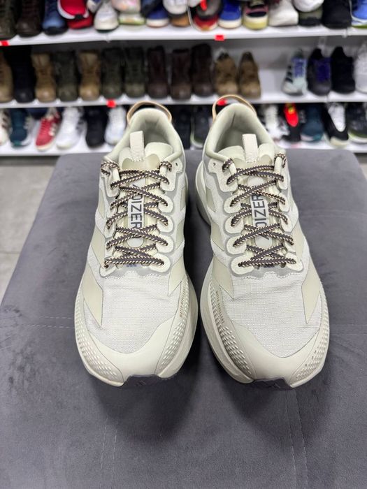 ОРИГІНАЛ 100% Кросівки Adidas Adizero Evo SL ATR Putty Grey Strata Men's shoes KK2688 43