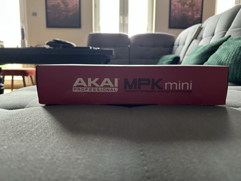 Klawiatura sterujaca Akai MPK Mini 2