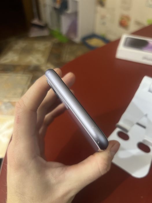 Iphone 11 64/gb neverlock