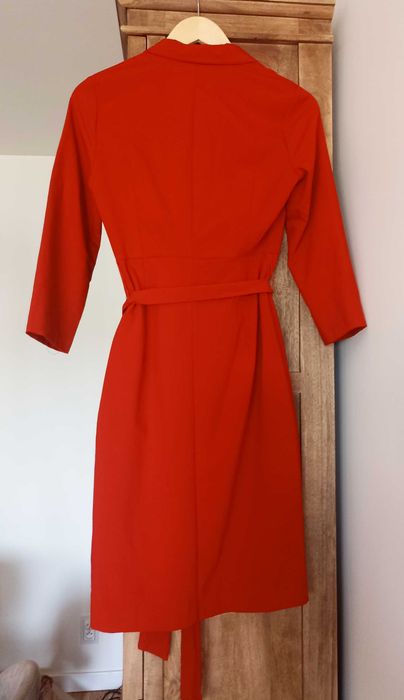 Czerwona klasyczna sukienka mohito kopertowy dekolt