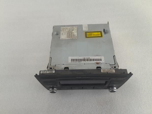 Rádio / auto-rádio AUDI A4 (8EC, B7)