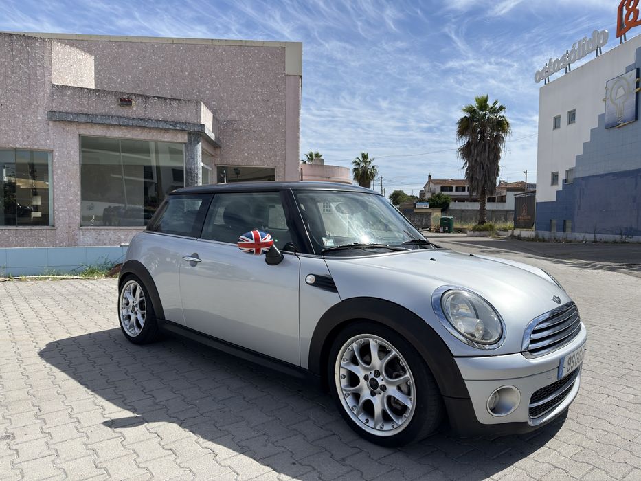 Mini Cooper D Ano 2008 1.6D 110cv 234,000km Som Harman Kardon varios extras aceito retoma/troca