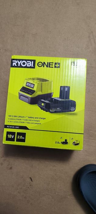 RYOBI ONE+Zestaw akumulatora 18V (2.0 Ah) z ładowarką