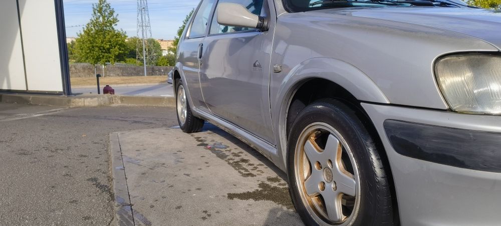 Peugeot 106 1.1 Gasolina – 2000