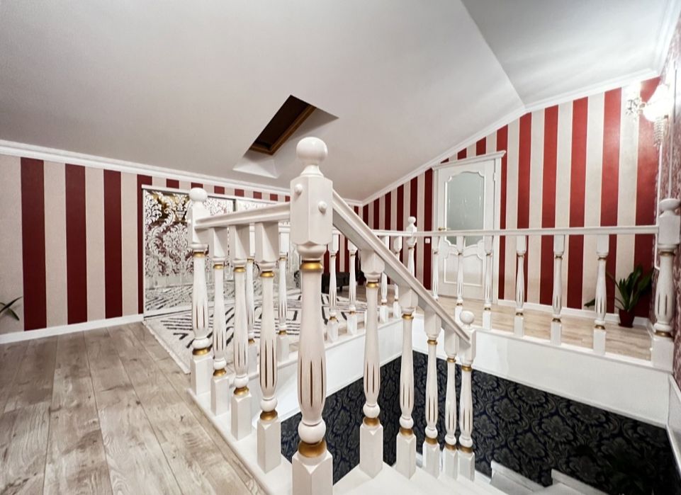 3-кімнатна, 2-рівнева на Щасливому.  ВЕЛИКА 120м2.Дизайнерськи ремонт