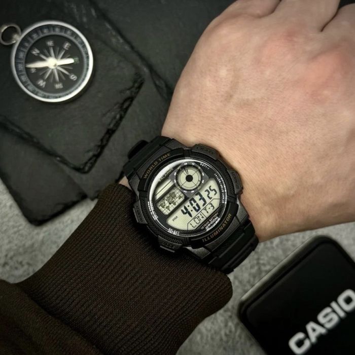 Чоловічий годинник Casio AE-1000W-1A Original | Світовий час | 100 м водозахист