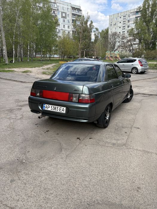 Продам ваз 2110 8клоп инжектор