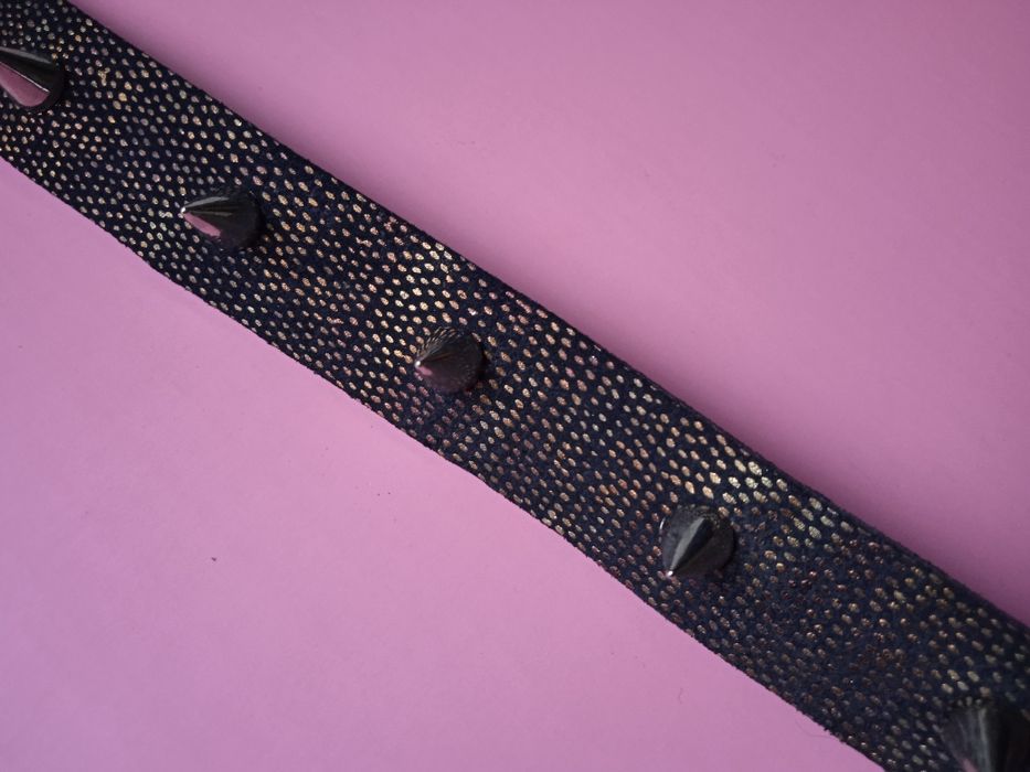 Чорний шкіряний чокер