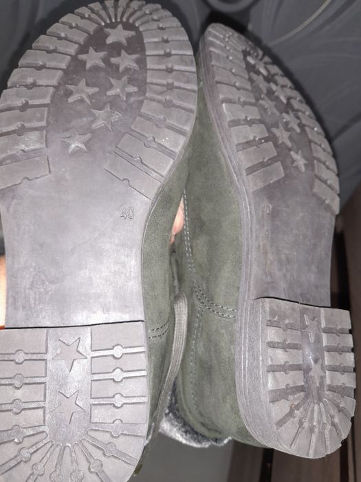 Черевики жіночі нові.