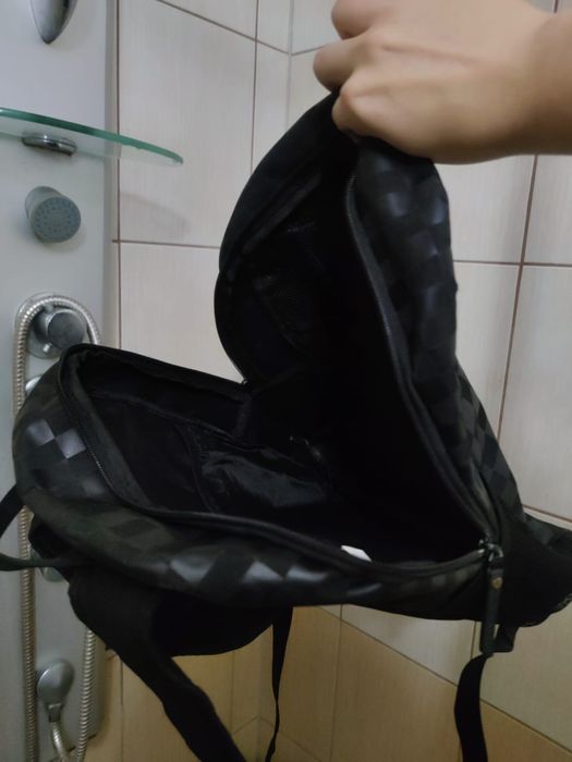 plecak backpack rucksack tornister czarny black szachownica kratka kra
