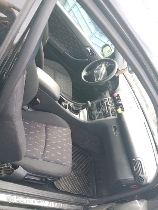Mercedes _Bens C-class