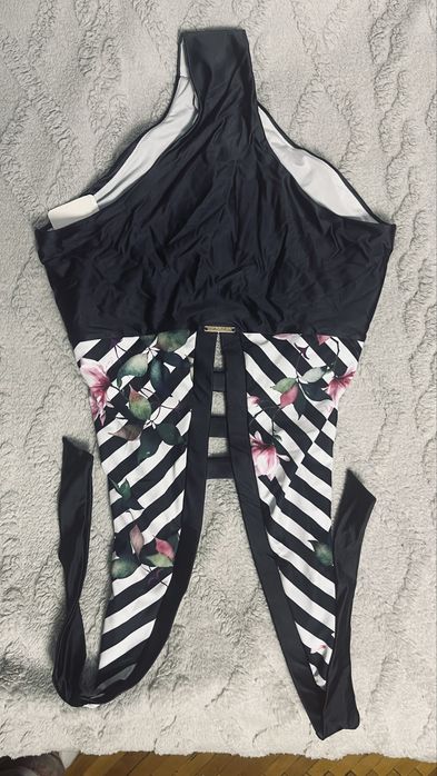 Купальники Анабель Арто