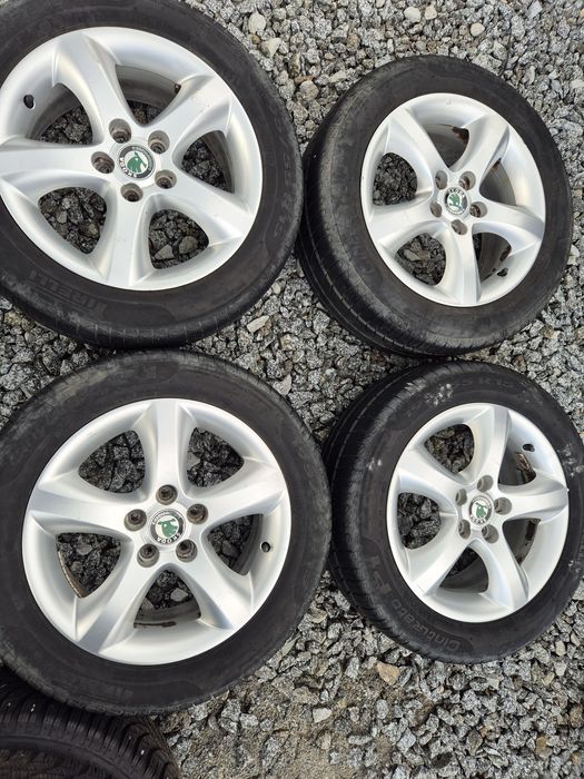 Koła letnie Skoda 5x100 195/55 R15 Pirelli