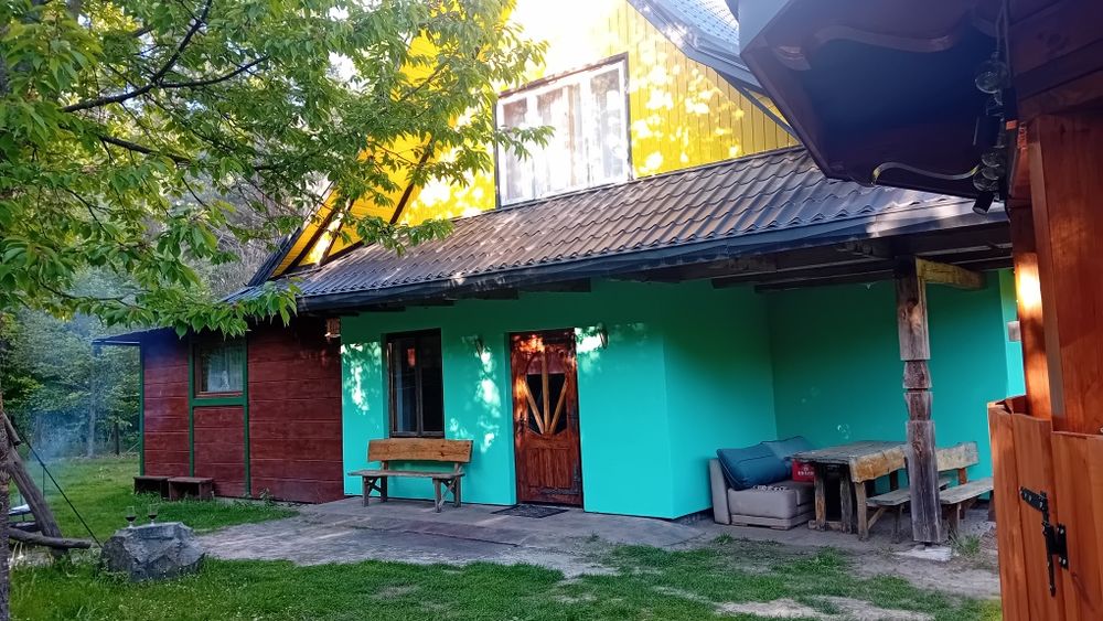 Domek z balią i salą na imprezy i przyjęcia