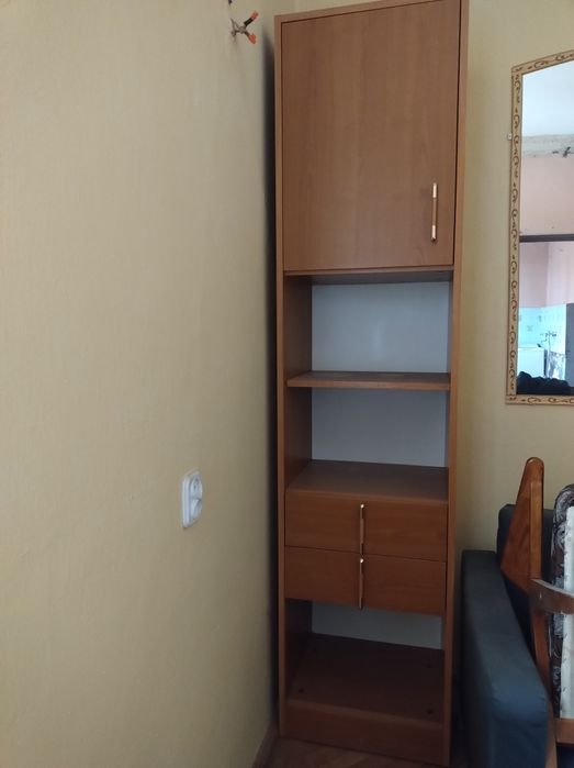 Szafka Wąska Słupek Drewniana