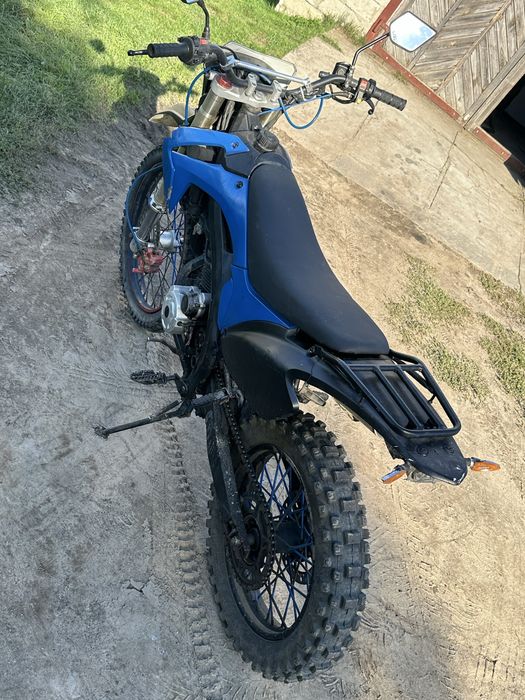 Продам Hornet 250 .