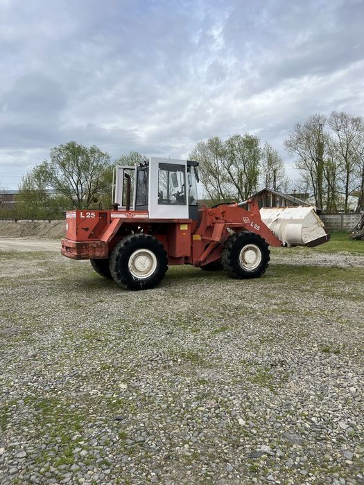 Фронтальний навантажувач O&K L 25