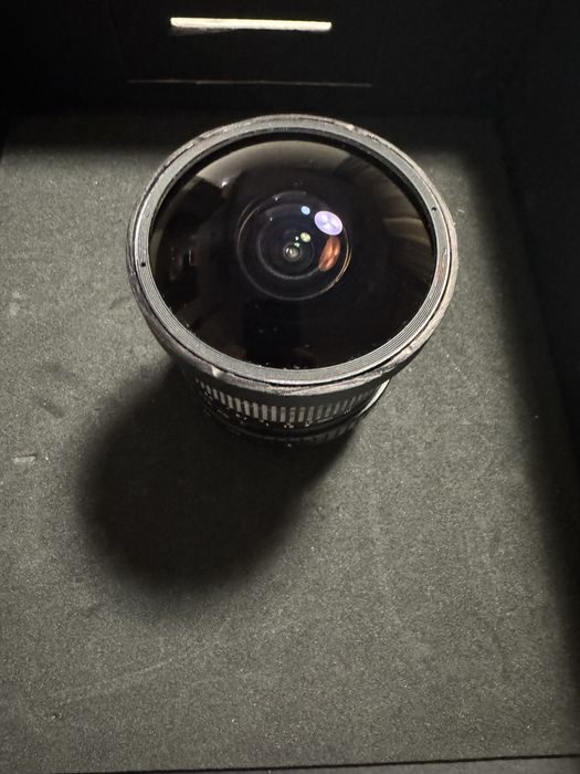 Samyang 8mm F3.5 Fisheye CS Canon EOS EF EF-S Korea