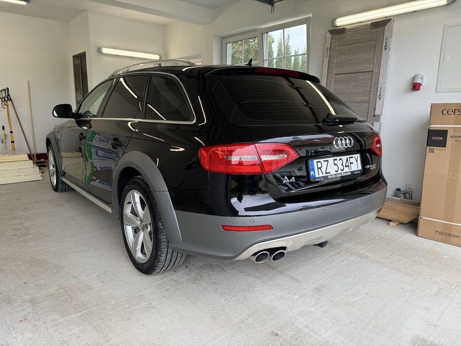 Audi A4 B8 ALLROAD LIFT 2.0 TDI 177PS BiXenon LED Skóra WEBASTO 18”