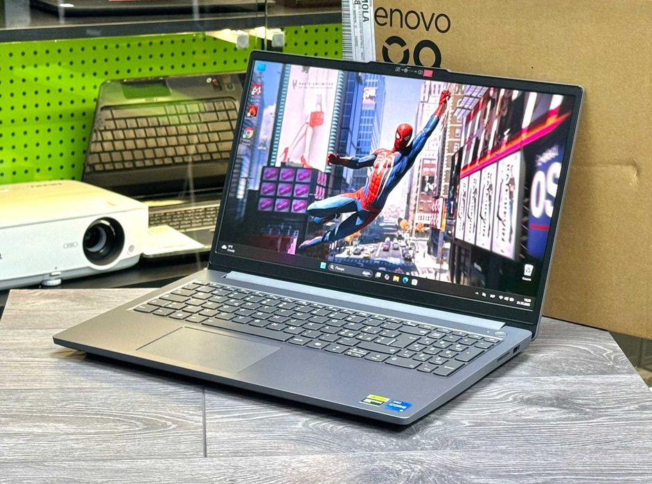 Ігровий Lenovo LOQ 15IAX9E / 144Hz / RTX 3050 / i5-12450Hx / DDR5