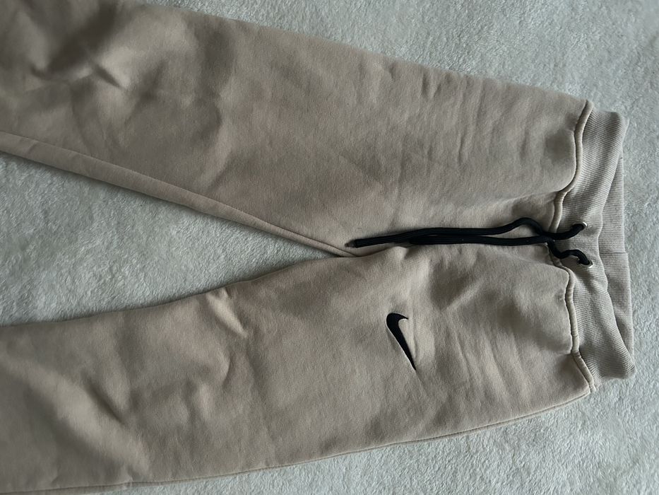 Komplet dresowy nike