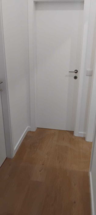 Apartamento totalmente renovado em frente à estação Trindade Porto