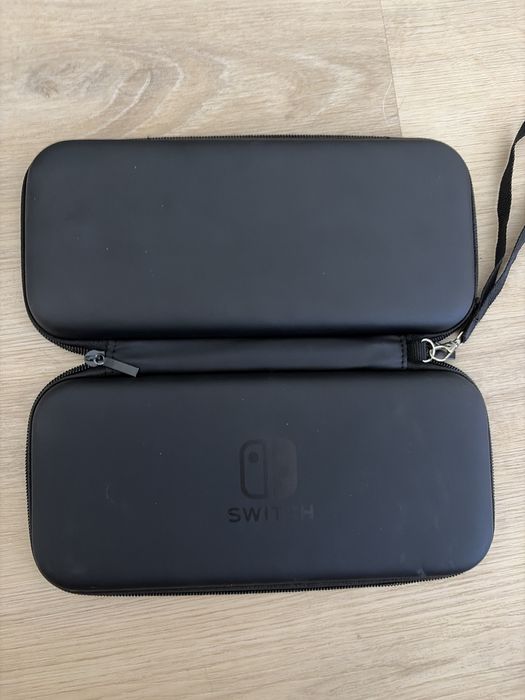 Nintendo switch v2 + Super Mario Bros Deluxe