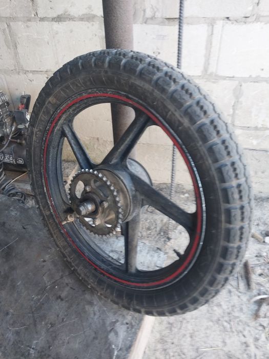 Продам вилку і колеса Lifan 200