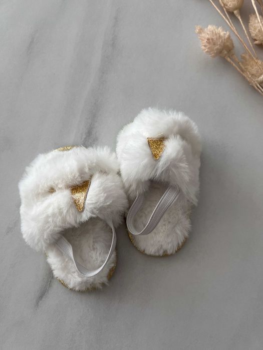 Klapki "hotelowe" buciki niemowlęce unisex biało złote r 18/19 Unisex
