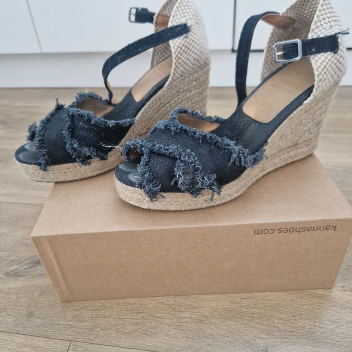 Buty sandały na koturnie KANNA rozm. 39