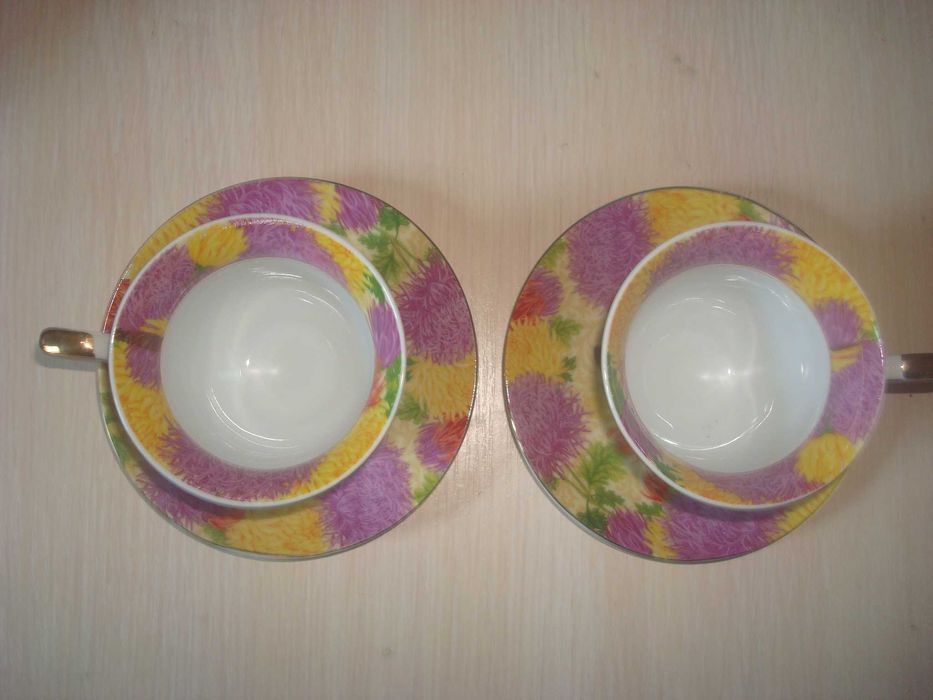 Чашки с блюдцами 2шт Creative Ceramics