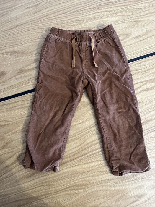 Spodnie sztruks 92