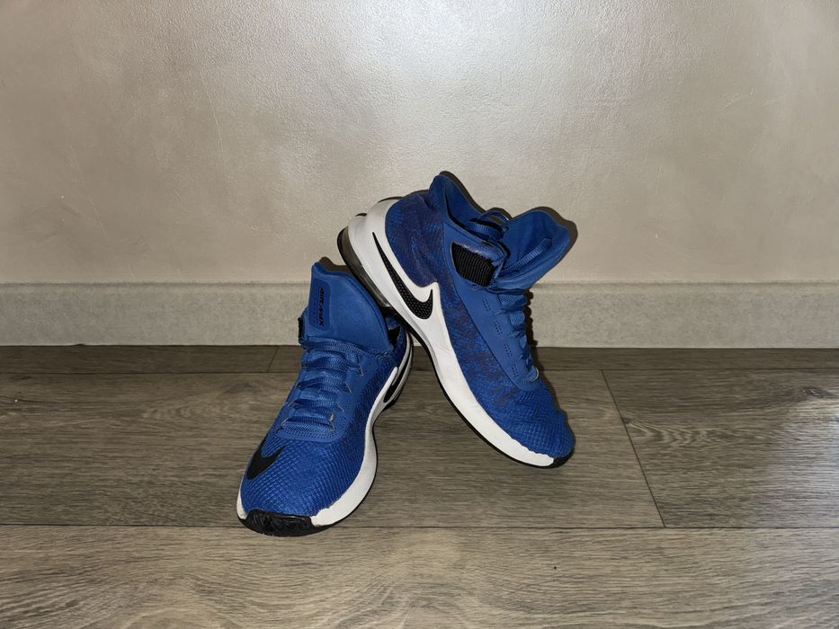 Nike Air Max Axis, оригінальні кросівки 38