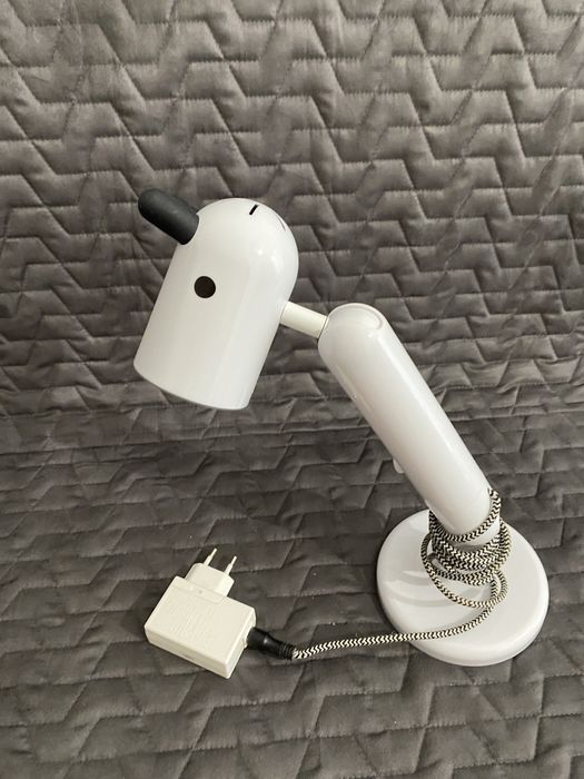 KRUX Candeeiro LED de secretária, branco