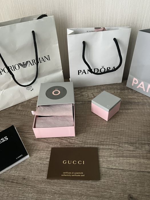 Продам подарочные пакеты