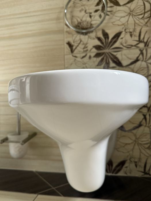 bidet ze stelażem Cersanit