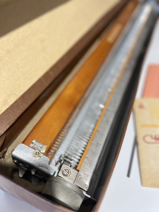 Вязальна машинка, машина для вязання, вязальна машинка