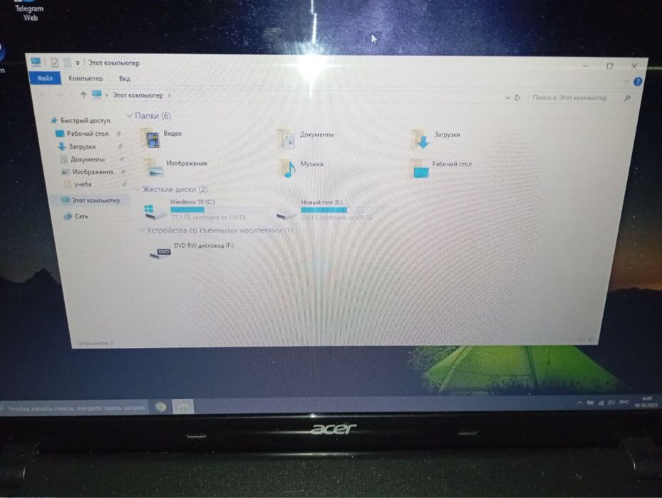 Продам недорого ноутбук Acer
