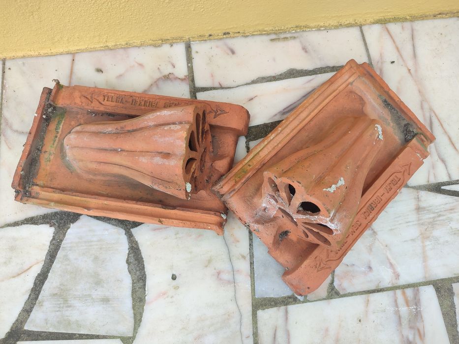 Telhas Antigas Fabulosas.