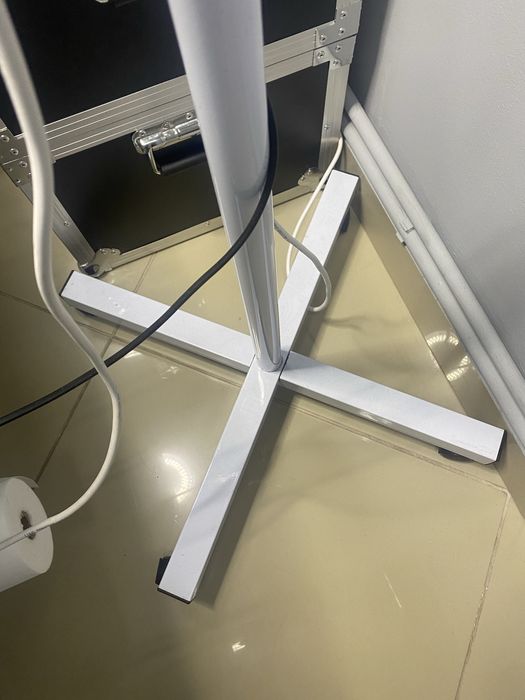 Продам лампу лупу для бьюті