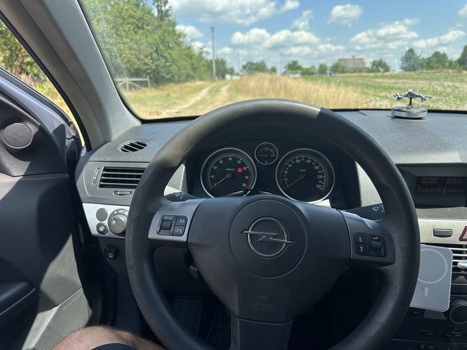 Opel astra h 2004 1.6