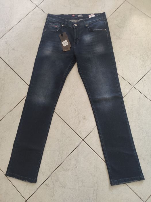 Nowe męskie spodnie Diesel