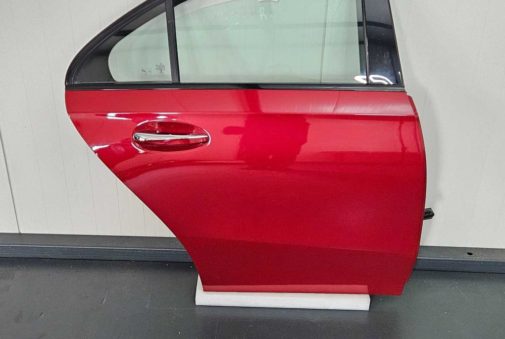 Mercedes-Benz A W177 Задняя дверка A1777321100