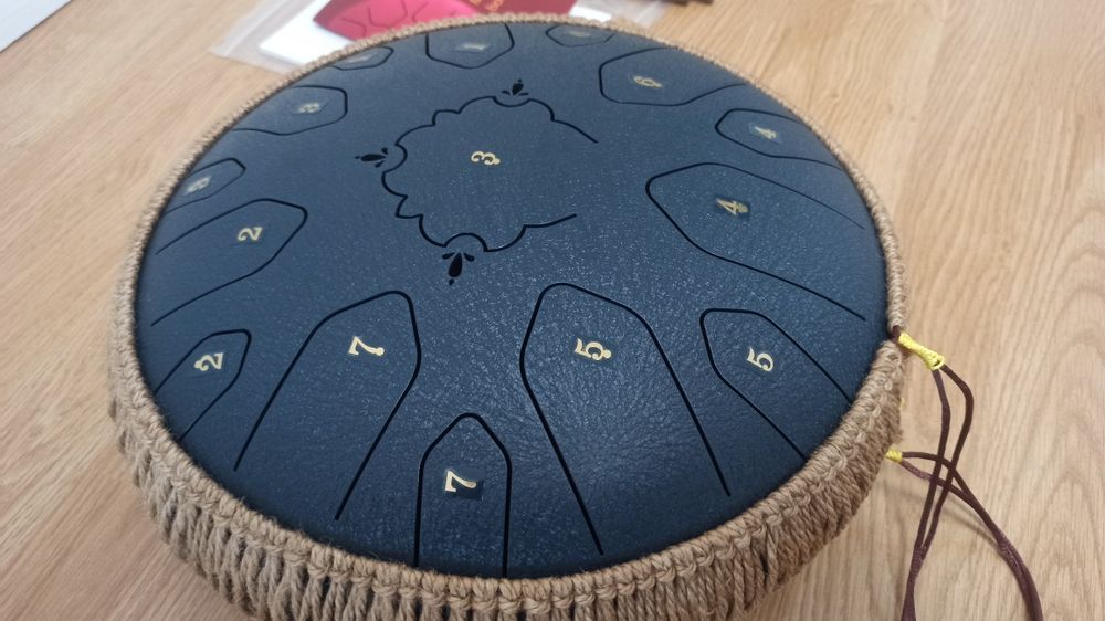 Steel Tongue Drum 15 notas