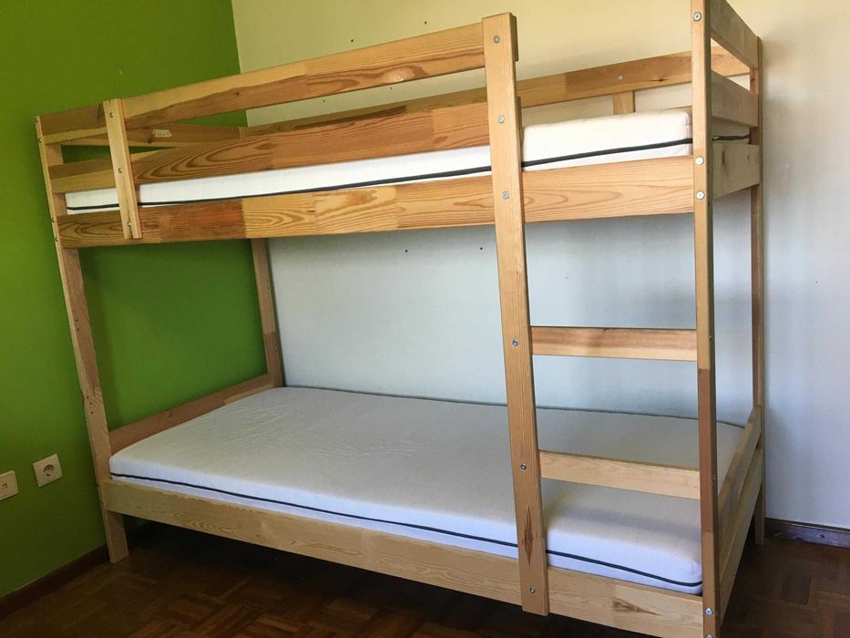 Beliche Ikea Mydal em bom estado