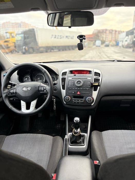 Kia ceed  2009 sw fl