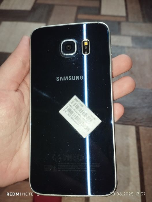 Телефон Samsung Galaxy S6