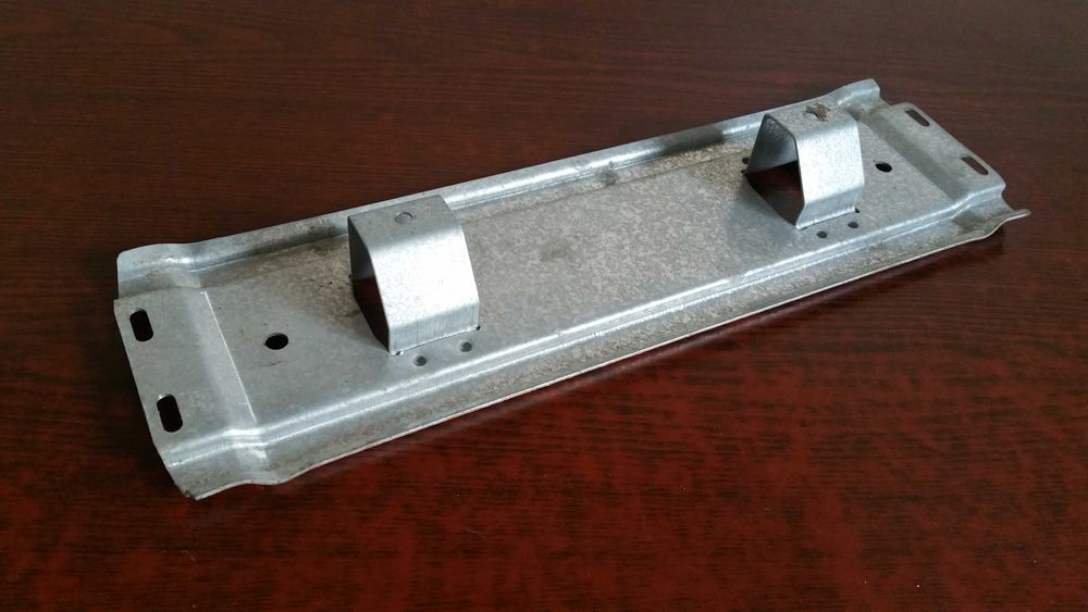 Пластина-крепление-кронштейн