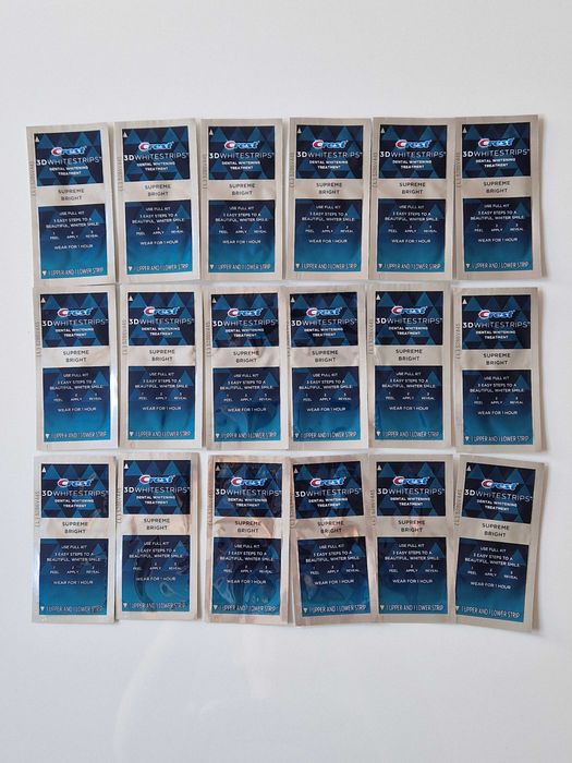 Paski wybielające do zębów Crest Supreme Bright 24 Whitestrips 18szt